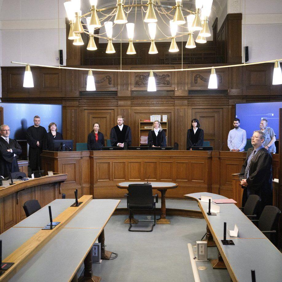 A Berlin doctor goes on trial, accused of murdering 15 patients